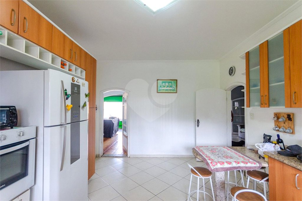 Casa à venda ou para alugar com 4 quartos, sendo 3 suítes,  em Jardim Vivan, São Paulo, SP