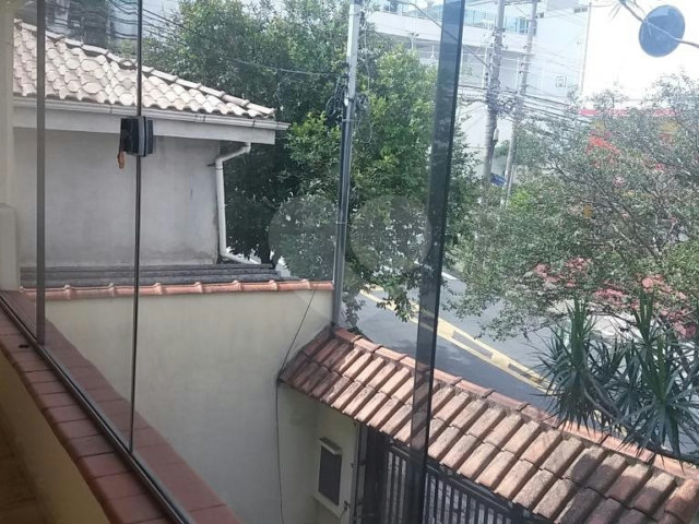 Sobrado à venda com 3 quartos, sendo 1 suíte,  em Santa Terezinha, São Paulo, SP