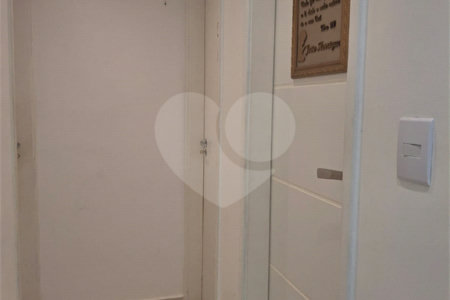 Apartamento à venda com 3 quartos, sendo 1 suíte,  em Copacabana, Rio de Janeiro, RJ