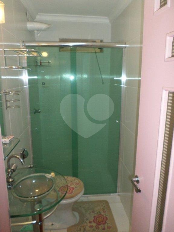Casa à venda com 5 quartos, sendo 2 suítes,  em Vila Gustavo, São Paulo, SP