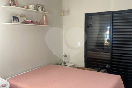 Casa à venda com 3 quartos, sendo 2 suítes, no condomínio Terras da Estância, Paulínia - SP