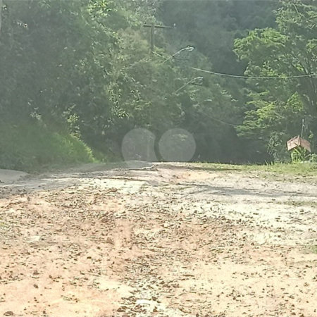 Terreno à venda no condomínio Estancia Santa Maria, Atibaia - SP
