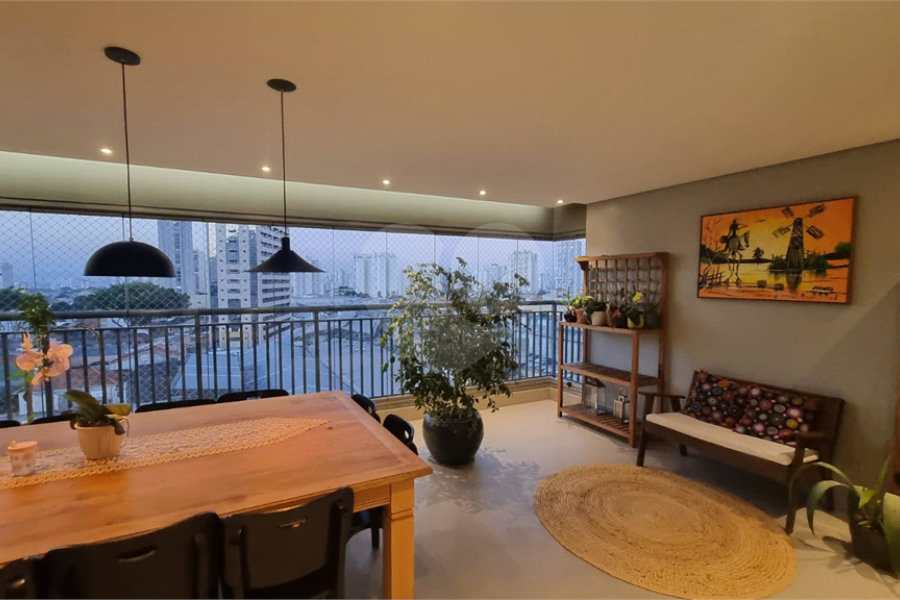 Apartamento à venda com 4 quartos, sendo 2 suítes, em Mooca, São Paulo, SP