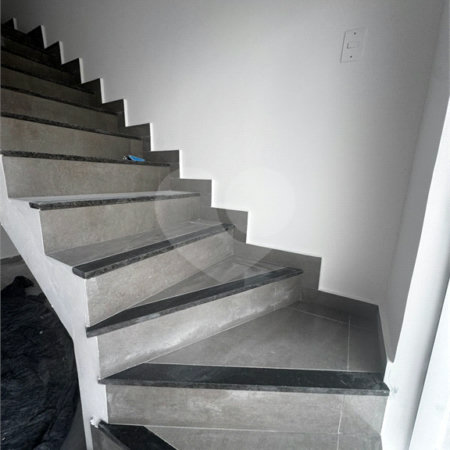 Casa à venda com 2 suítes no condomínio Residencial Camila, Rio de Janeiro - RJ