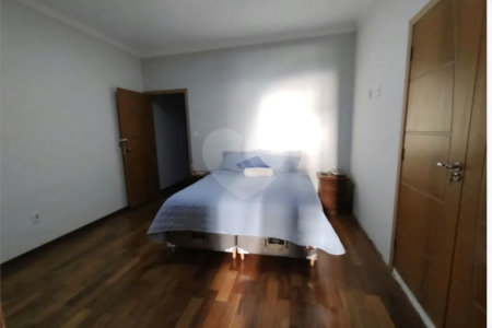 Casa à venda com 5 quartos, sendo 1 suíte, em Chácara Belenzinho, São Paulo, SP