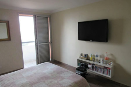 Apartamento à venda com 4 suítes em Jardim Ampliação, São Paulo, SP