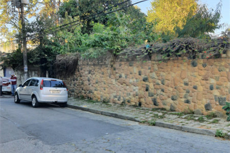 Terreno à venda em Vila Nivi, São Paulo, SP
