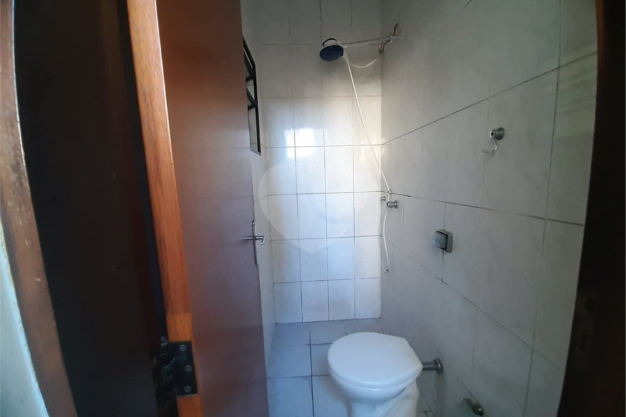 Sobrado à venda com 5 quartos, sendo 1 suíte, em Tremembé, São Paulo, SP