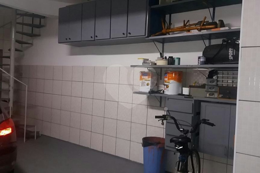 Casa à venda com 3 quartos, sendo 1 suíte, em Santana, São Paulo, SP