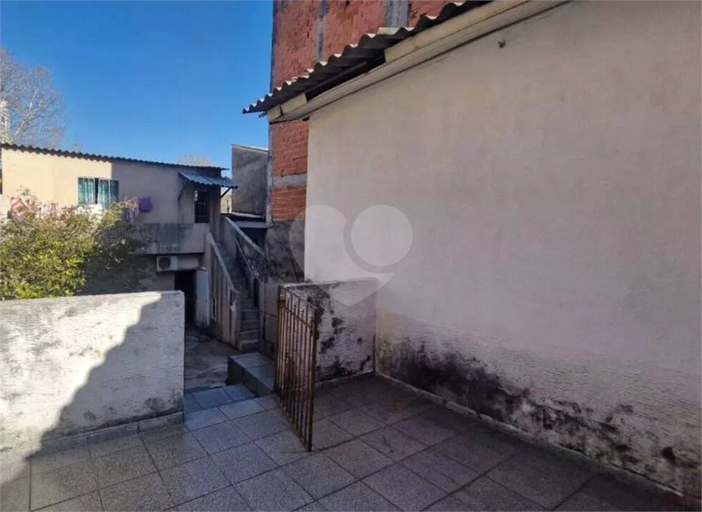 Sobrado à venda com 8 quartos em Vila Guarani, São Paulo, SP