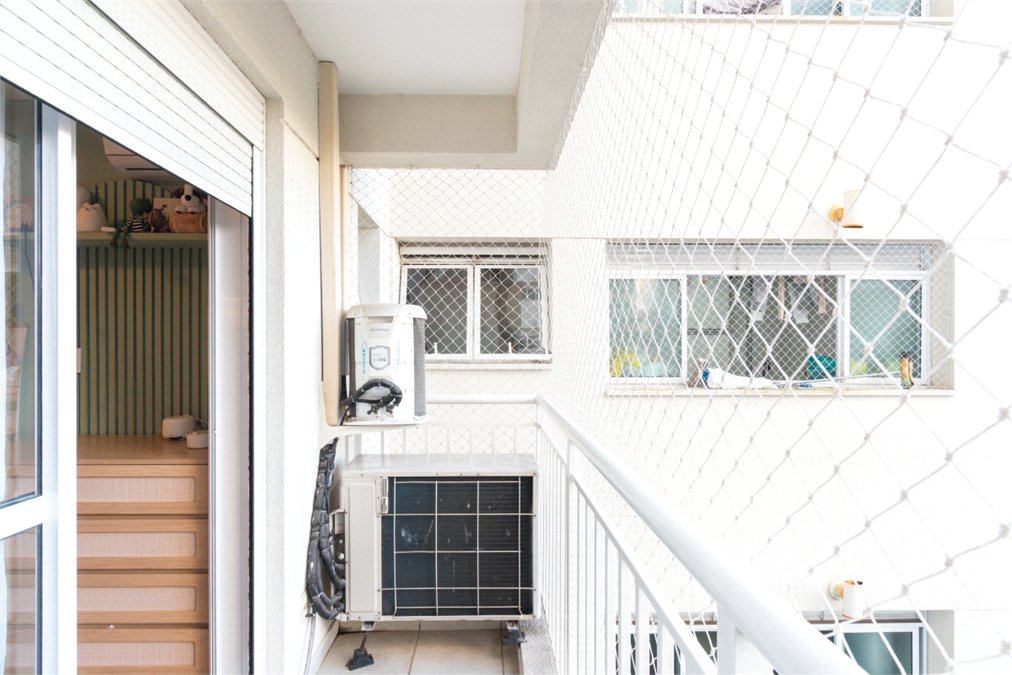 Apartamento à venda com 4 quartos, sendo 2 suítes, em Brooklin, São Paulo, SP