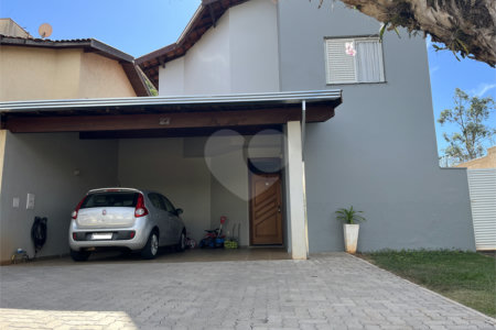 Casa a venda no Condomínio Grand Ville
