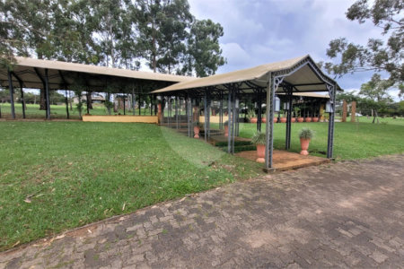 Lote Residencial no Condomínio Vila Pinhal do Broa.