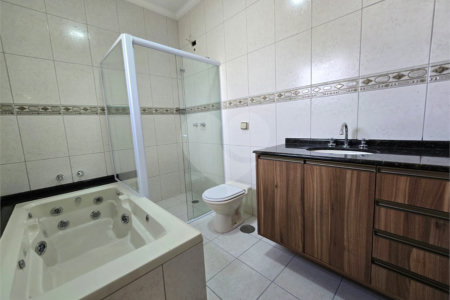 Casa para alugar com 4 quartos, sendo 3 suítes,  no condomínio Village Saint Claire, Sorocaba - SP