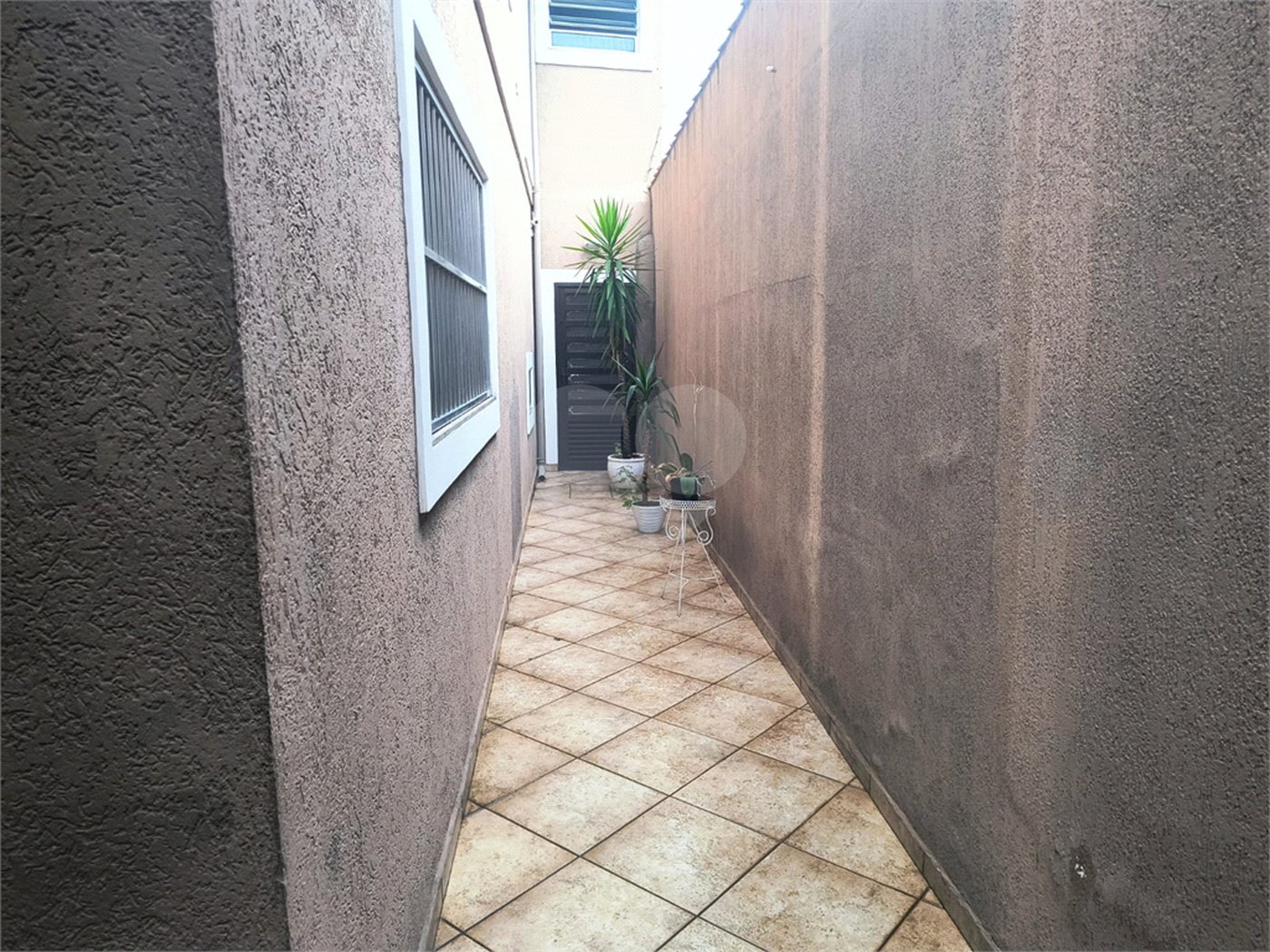 Sobrado à venda com 3 quartos, sendo 1 suíte,  em Vila Palmeiras, São Paulo, SP