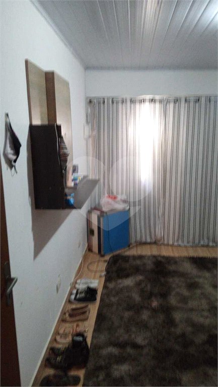 Sobrado à venda com 4 quartos em Lavapés, Mairiporã, SP