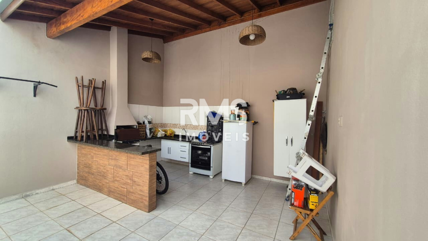 Casa à venda com 3 quartos, sendo 1 suíte,  em São Luiz, Itu, SP
