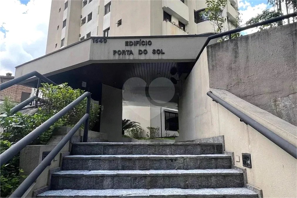 Apartamento à venda com 3 quartos em Vila Madalena, São Paulo