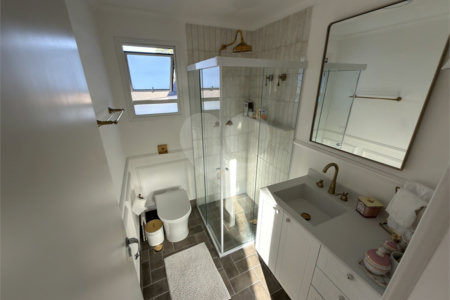 Apartamento à venda com 3 quartos, sendo 1 suíte, em Parque São Domingos, São Paulo, SP