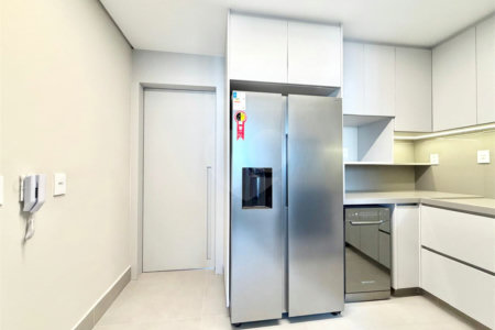 Apartamento à venda com 3 suítes em Campo Belo, São Paulo, SP