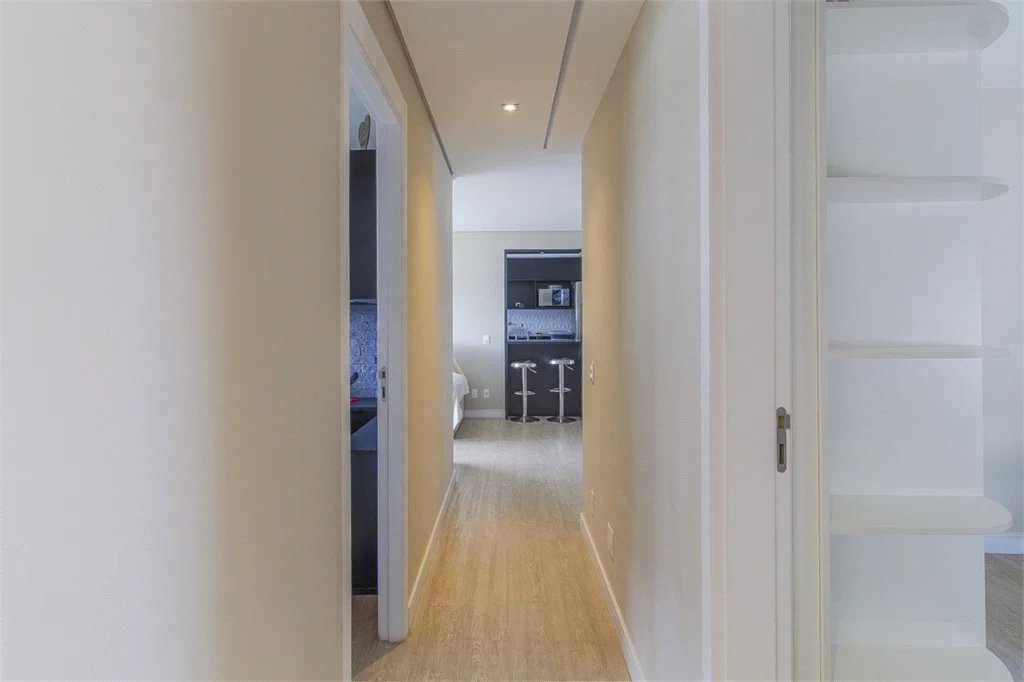 Apartamento à venda com 3 quartos, sendo 1 suíte, em Jardim Vazani, São Paulo, SP