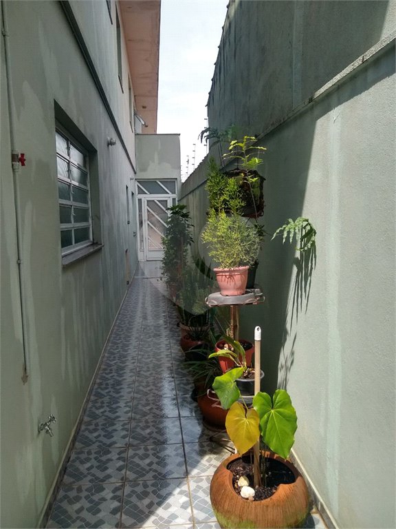Sobrado à venda com 3 suítes em Vila Nivi, São Paulo, SP