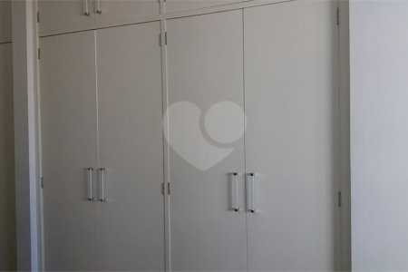 Apartamento à venda com 3 suítes em Santana, São Paulo, SP