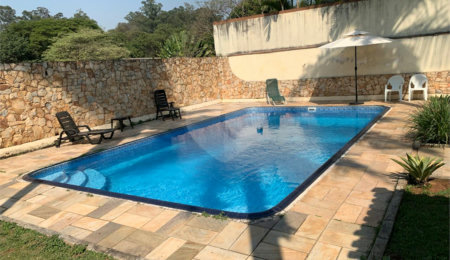 Casa à venda com 4 quartos, sendo 2 suítes,  em Vila São Francisco, São Paulo, SP