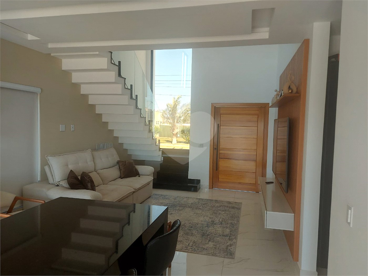 Casa à venda com 4 quartos, sendo 3 suítes, em Ogiva, Cabo Frio, RJ
