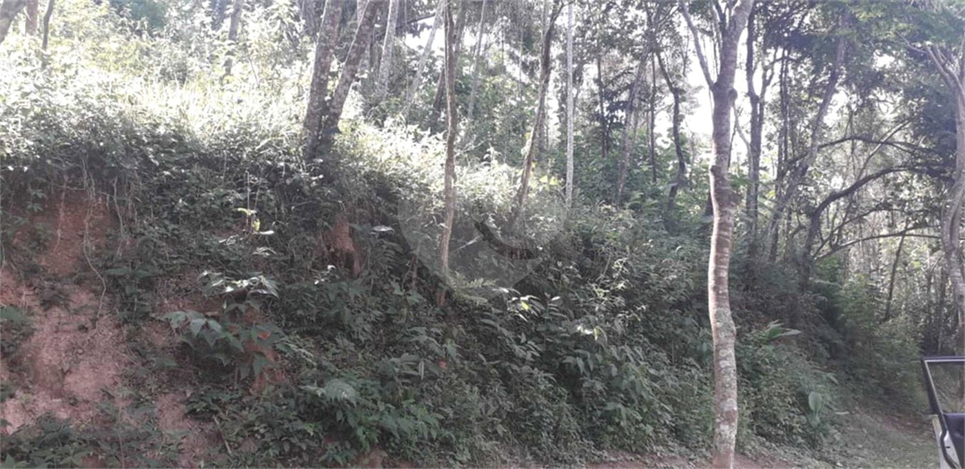 Terreno à venda no condomínio Alpes de Mairiporã, Mairiporã - SP