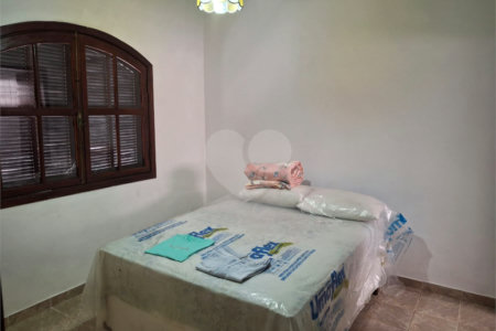 Casa à venda com 3 quartos, sendo 1 suíte,  em Vila Oliveira, Mogi das Cruzes, SP