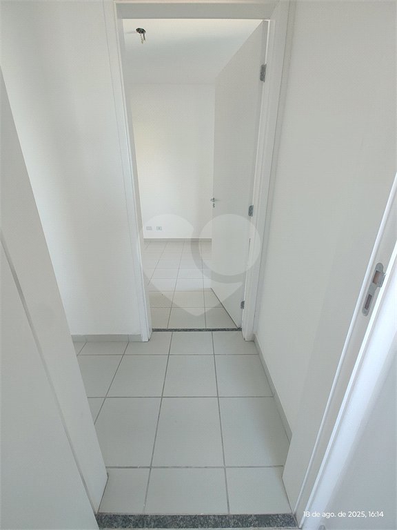 Apartamento para alugar com 3 quartos, sendo 1 suíte,  em Jardim das Palmeiras, Atibaia, SP