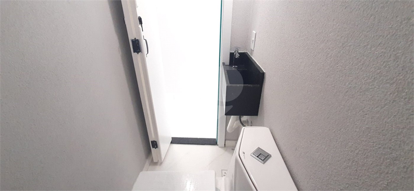 Sobrado à venda com 3 quartos, sendo 1 suíte, em Vila Medeiros, São Paulo, SP