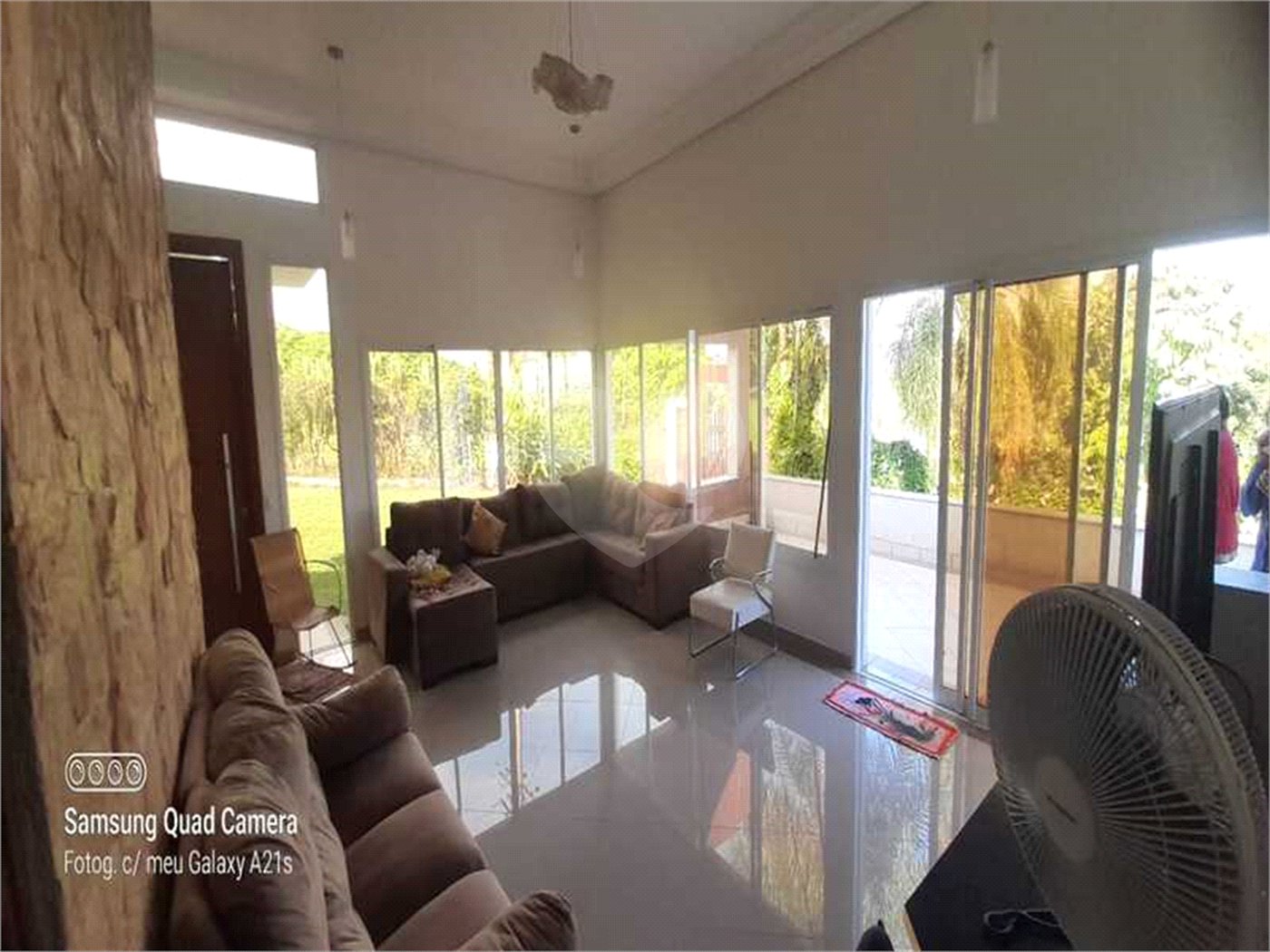 Casa à venda com 4 suítes no condomínio Residencial Vale das Laranjeiras, Indaiatuba - SP