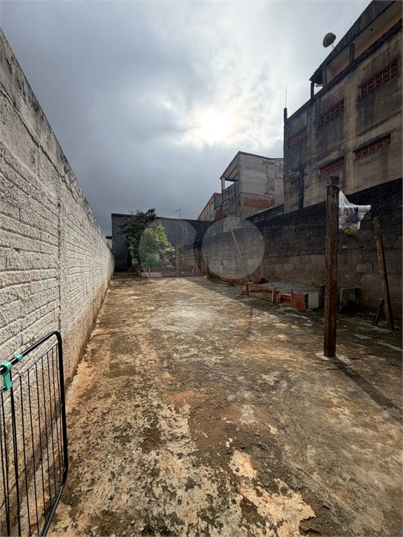 Casa à venda com 2 quartos em Vila São Paulo, Mogi das Cruzes, SP