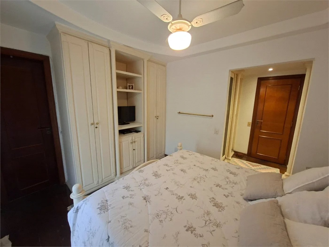 Apartamento à venda com 4 quartos, sendo 3 suítes, em Vila Progredior, São Paulo, SP