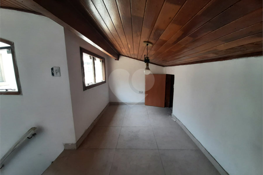 Casa à venda com 3 quartos, sendo 1 suíte, no condomínio Cantareira Park, São Paulo - SP