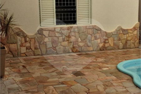 Casa à venda com 3 quartos, sendo 2 suítes, em Vila Harmonia, Araraquara, SP