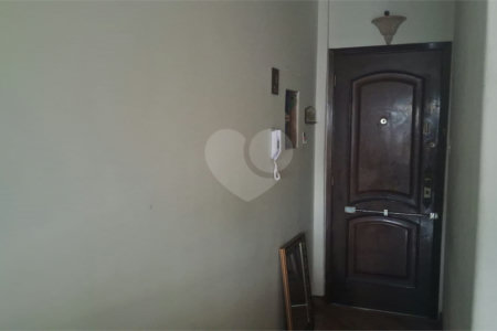 Apartamento à venda com 3 quartos, sendo 1 suíte,  em Cambuci, São Paulo, SP