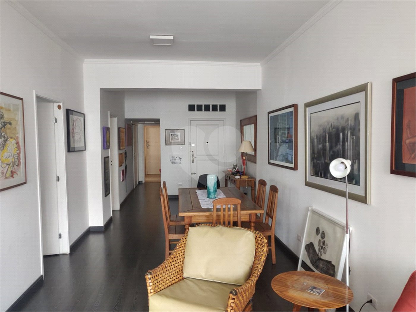 Apartamento à venda com 3 quartos, sendo 2 suítes, em Jardim Paulista, São Paulo, SP