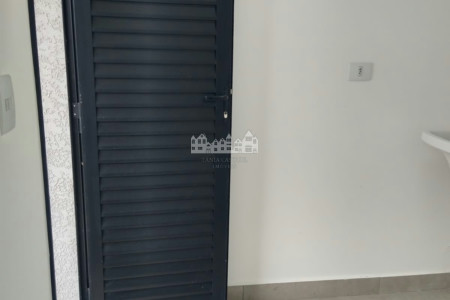 Sobrado à venda ou para alugar com 3 suítes em Jardim do Lago, Atibaia, SP