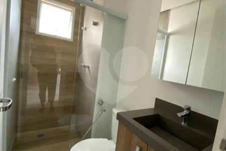Apartamento para alugar com 2 quartos, sendo 1 suíte,  em Vila Gertrudes, São Paulo, SP