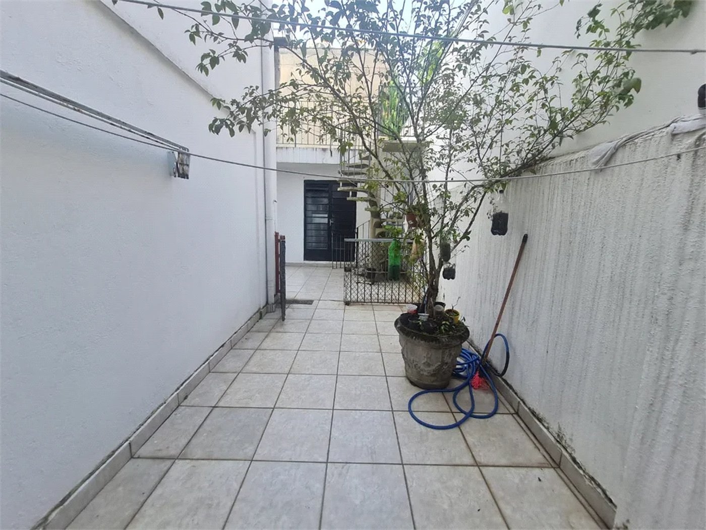 Casa à venda com 3 quartos, sendo 1 suíte, em Pinheiros, São Paulo, SP