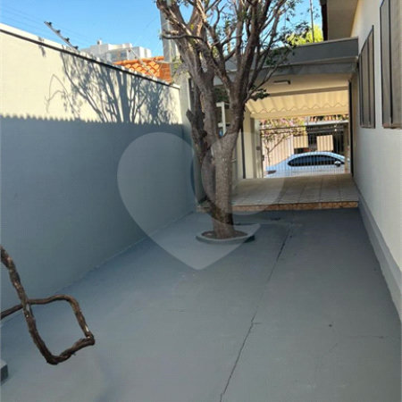 Casa Térrea à venda com 3 quartos no Centro, Araraquara, SP
