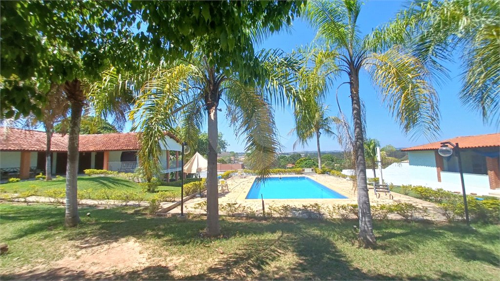 Casa à venda com 3 quartos, sendo 1 suíte,  no condomínio Santa Inês, Itu - SP