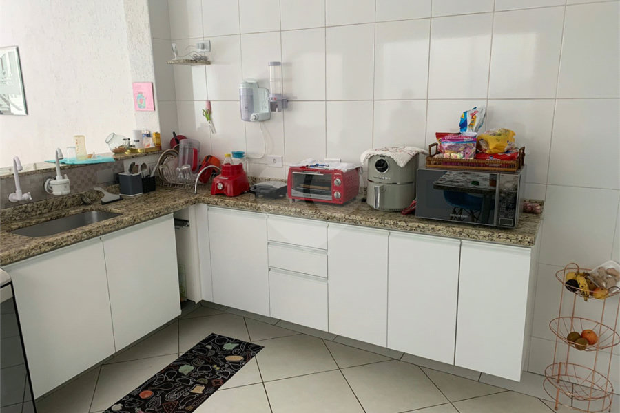 Sobrado à venda ou para alugar com 3 quartos, sendo 2 suítes, em Santana, São Paulo, SP
