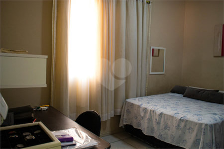 Apartamento à venda com 2 quartos em Esplanada Mendes Moraes, São Roque, SP