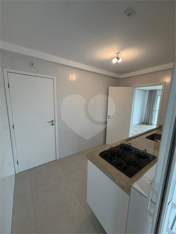 Apartamento à venda com 3 quartos, sendo 1 suíte, em Jardim Aeroporto, São Paulo, SP