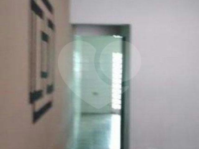 Casa à venda com 4 quartos, sendo 1 suíte,  em Vila Nova Mazzei, São Paulo, SP