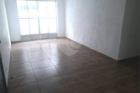 Prédio à venda em Santana, São Paulo, SP